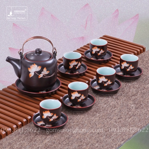 Bộ Trà (Ấm Chén) Khắc Tay Men Nâu Hoa Sen 400ml - Mẫu 1