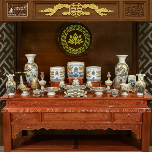 Bộ Đồ Thờ Gia Tiên Men Rạn Đắp Nổi - Ban Thờ 1m97