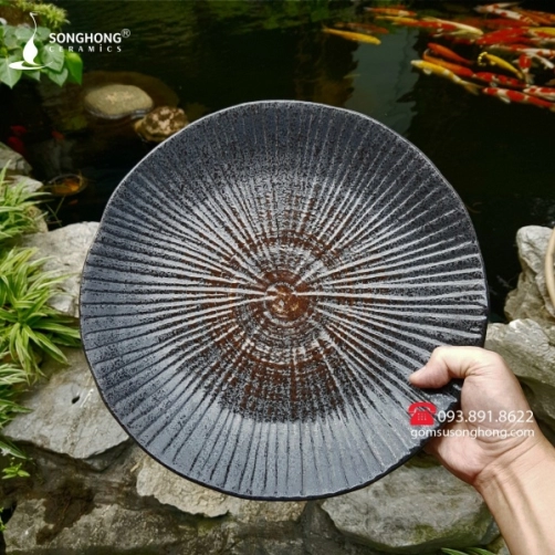 Đĩa Gốm Tròn Đuôi Công