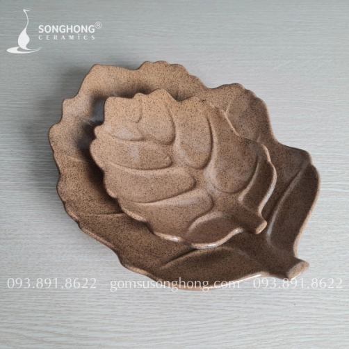 Đĩa Gốm Hình Lá Men Nâu Cát