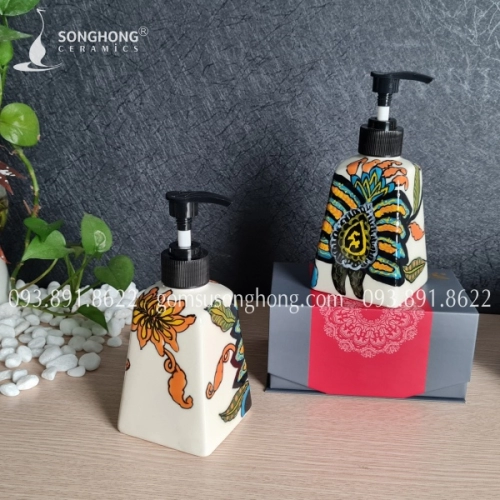 Chai Sứ Vẽ Tay Cao Cấp Chiết Dung Dịch Cho Phòng Tắm Du Thuyền - M1